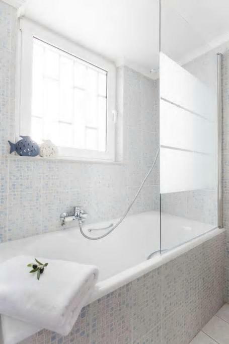 Soulis' Penthouse Near Acropolis Atenas Exterior foto